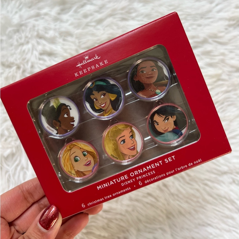 NWT Hallmark Keepsake Disney Princess Ornament Set
